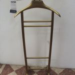724 5454 VALET STAND